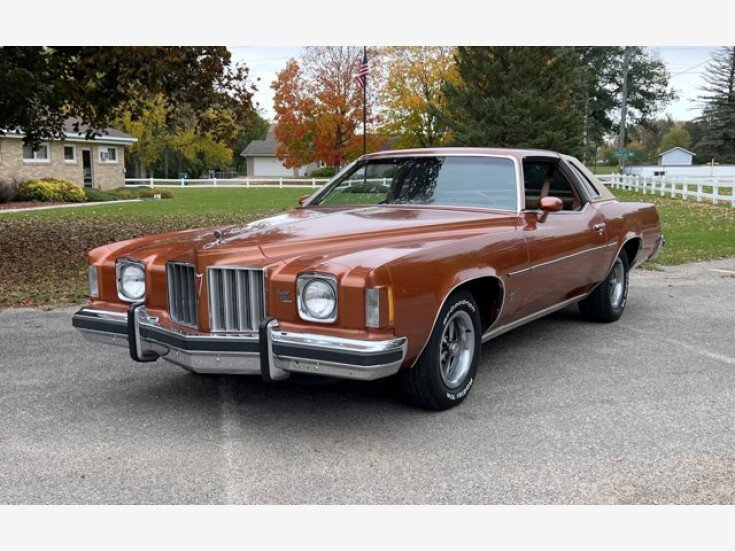 Thumbnail Photo undefined for 1975 Pontiac Grand Prix